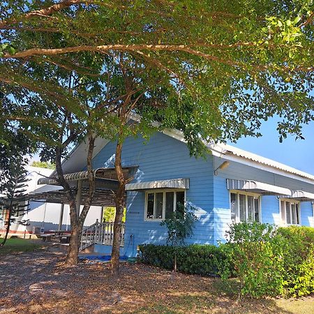Armthong Resort ナコーンナーヨック エクステリア 写真
