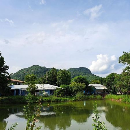 Armthong Resort ナコーンナーヨック エクステリア 写真